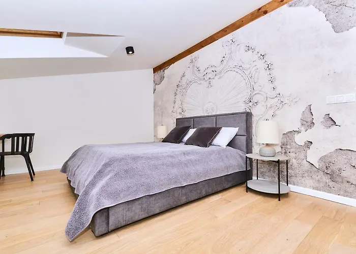 Chodkiewicza 10 (B) - cozy studio by Homeprime